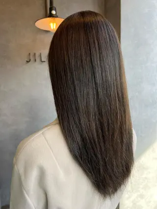 ロング カラー N°jillva 𝑘𝑎𝑟𝑖𝑛のヘアスタイル