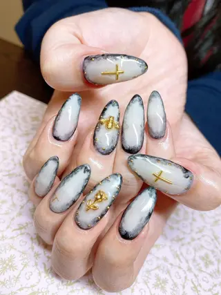 ネイル Piacere所属・Piacere 絵美のネイルデザイン