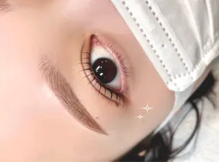 アイブロウ Elme【エルメ】所属・✧ GOTO ✧ ナチュラル眉/まつパのマツエク・マツパデザイン