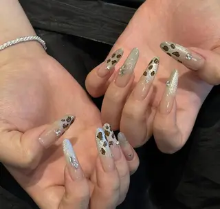 ネイル Pure&Rich Nailのネイルデザイン