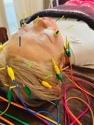 美容鍼灸サロン mahoroba院長のエステ・リラクイメージ