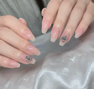 ネイル 🎀PG🩵 ネイルサロンのネイルデザイン