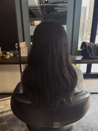 セミロング ユイカ🐮暖色カラー / 髪質改善のヘアスタイル