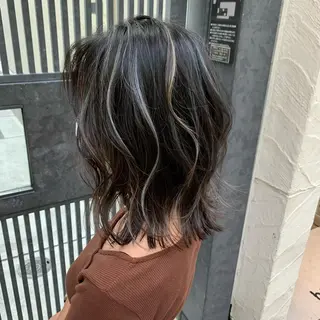 ミディアム ケリーズグリーン所属・ショート/ボブ 森田/嵩士のヘアスタイル