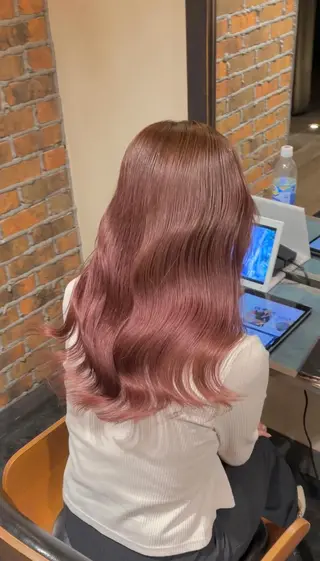 セミロング カラー 泉 堅也のヘアスタイル