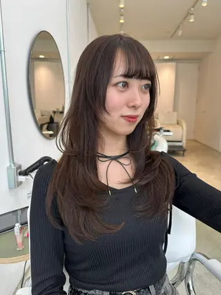 セミロング レイヤーカット 特化美容師のヘアスタイル