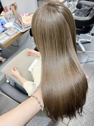 カラー グレージュ/髪質改善 Yamato.hのヘアスタイル