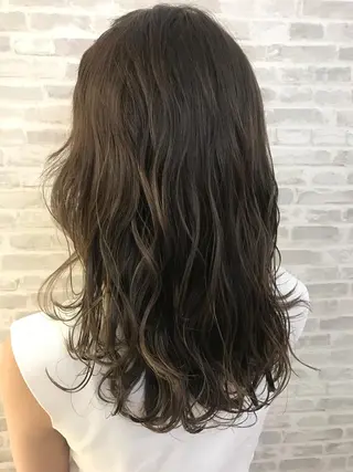 セミロング カラー 小金丸 里沙のその他イメージ