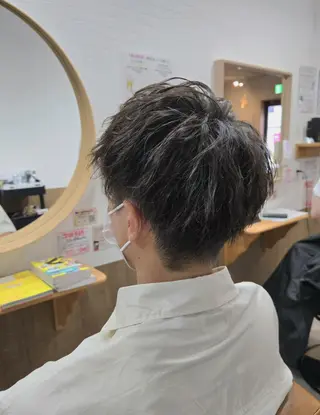 ショート パーマ メンズ 藤田 大輔のヘアスタイル