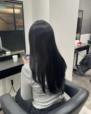 ロング カラー 🤍透明感推しカラー 🤍yui‪💞✨のヘアスタイル