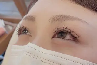 マツエク・マツパ FAHREN-PURE所属・小鹿理紗 和光市のヘアスタイル