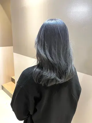 カラー 石塚 健汰のヘアスタイル