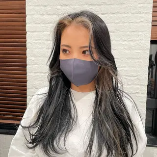 ロング カラー 安田 朱由のヘアスタイル