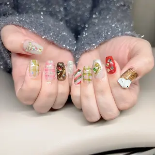 ネイル 徳山 里美のネイルデザイン