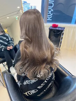 ロング カラー 🖤韓国･網紅 KOYUKI🖤のヘアスタイル