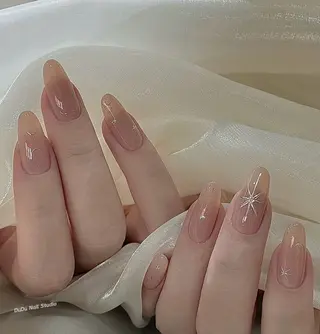 ネイル Kaka_ パラジェル、長さだしのネイルデザイン