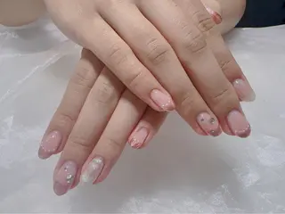 ネイル VIVIAN リサのネイルデザイン