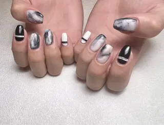 ネイル private salon Lem.所属・Lem. Sayaのネイルデザイン