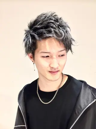 ショート パーマ 朝倉 美月のヘアスタイル