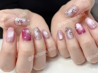 ネイル Nail •Head スパFortunaのネイルデザイン