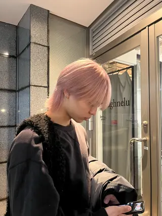 カラー 前田 真保のヘアスタイル