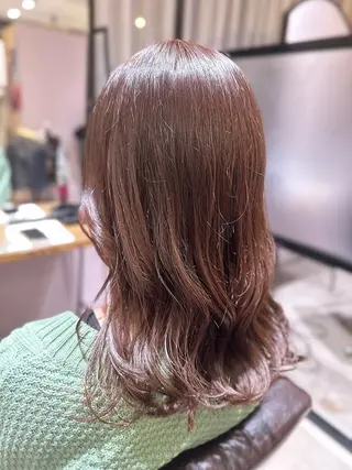 カラー 西原 愛紗のヘアスタイル