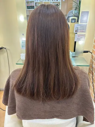 CONCHE原店所属・岩木 花華のヘアスタイル