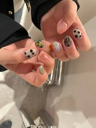 ネイル SALON VILLAGE AOYAMA 2nd.所属・NAKAMURA HARUKAのネイルデザイン