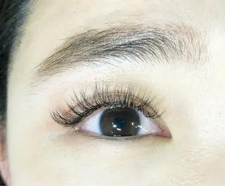 マツエク・マツパ Liliane所属・吉田 彩花のマツエク・マツパデザイン