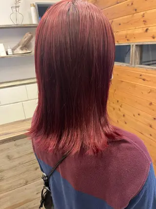 ミディアム カラー 鈴木 美紅のヘアスタイル