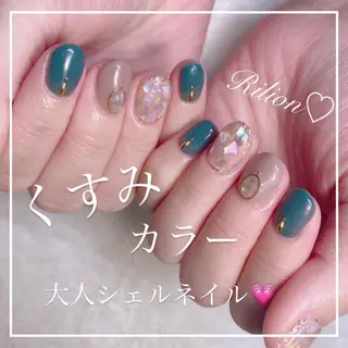 ネイル RiLion💗 Risa🦋💜のネイルデザイン