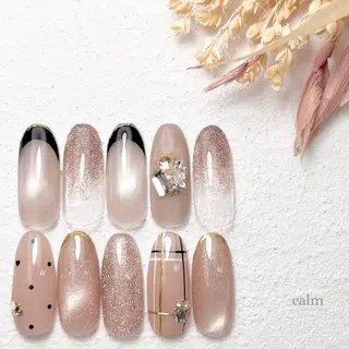 ネイル calm 〔ｶｰﾑ〕のネイルデザイン