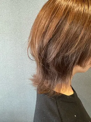 ミディアム ワタナベ テルマサのヘアスタイル