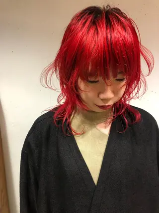 ショート カラー 🌈圧倒的デザイン力 内井省吾のヘアスタイル