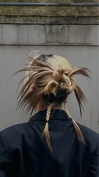 セミロング ヘアアレンジ tsuchida yuseiのヘアスタイル