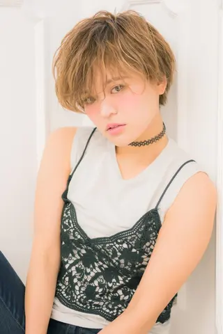 ショート カラー Maeda マエダのヘアスタイル