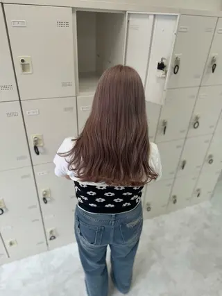 カラー 🤍Mei🤍赤み消 し透明感ツヤカラーのヘアスタイル