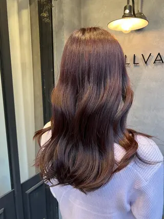 ロング カラー N°jillva 𝑘𝑎𝑟𝑖𝑛のヘアスタイル