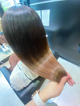 ロング Emuest(エミュスト)所属・美髪✨Sayaka 髪質改善専門店✨のヘアスタイル