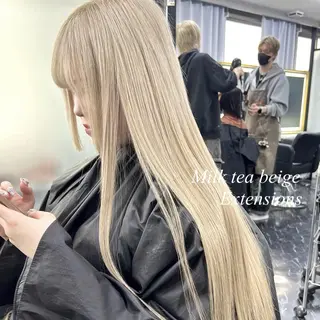 ロング カラー シールエクステ特化 ハイトーン、NANAのヘアスタイル