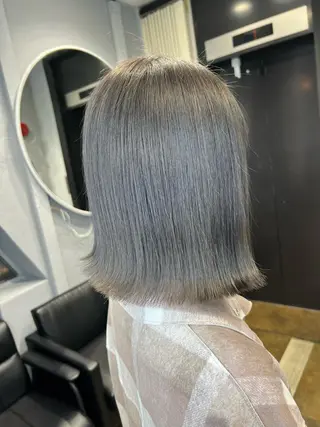 セミロング maya レイヤーカットのヘアスタイル