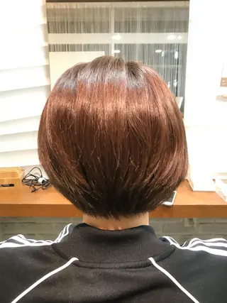 ショート 川村 綾のヘアスタイル