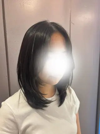 ミディアム Iris by artina 武蔵小杉店【イリス バイ アルティナ】所属・🎼レイヤー/顔周り カット/nene♬のヘアスタイル