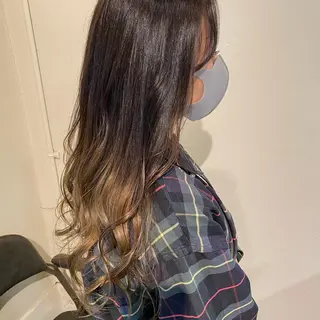 ロング カラー 岡村 玲奈のヘアスタイル