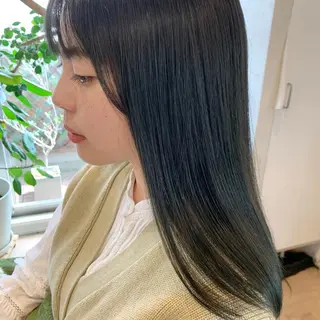 ミディアム カラー Nico所属・Nico🌛 Karenのネイルデザイン