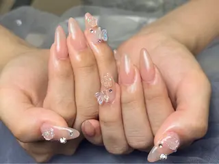 ネイル ToliyDeliy Nail Salonのネイルデザイン