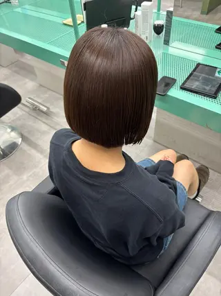 ミディアム 𝓗𝓪𝓻𝓾🥥 / 美髪ストレートのヘアスタイル