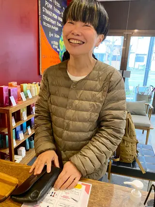 ショート カラー 小日向 沙織のヘアスタイル