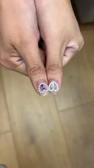ネイル nailsalon　hue所属・小山 羽奈のネイルデザイン