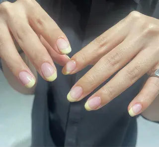 ネイル NOA⌇ para gelのネイルデザイン